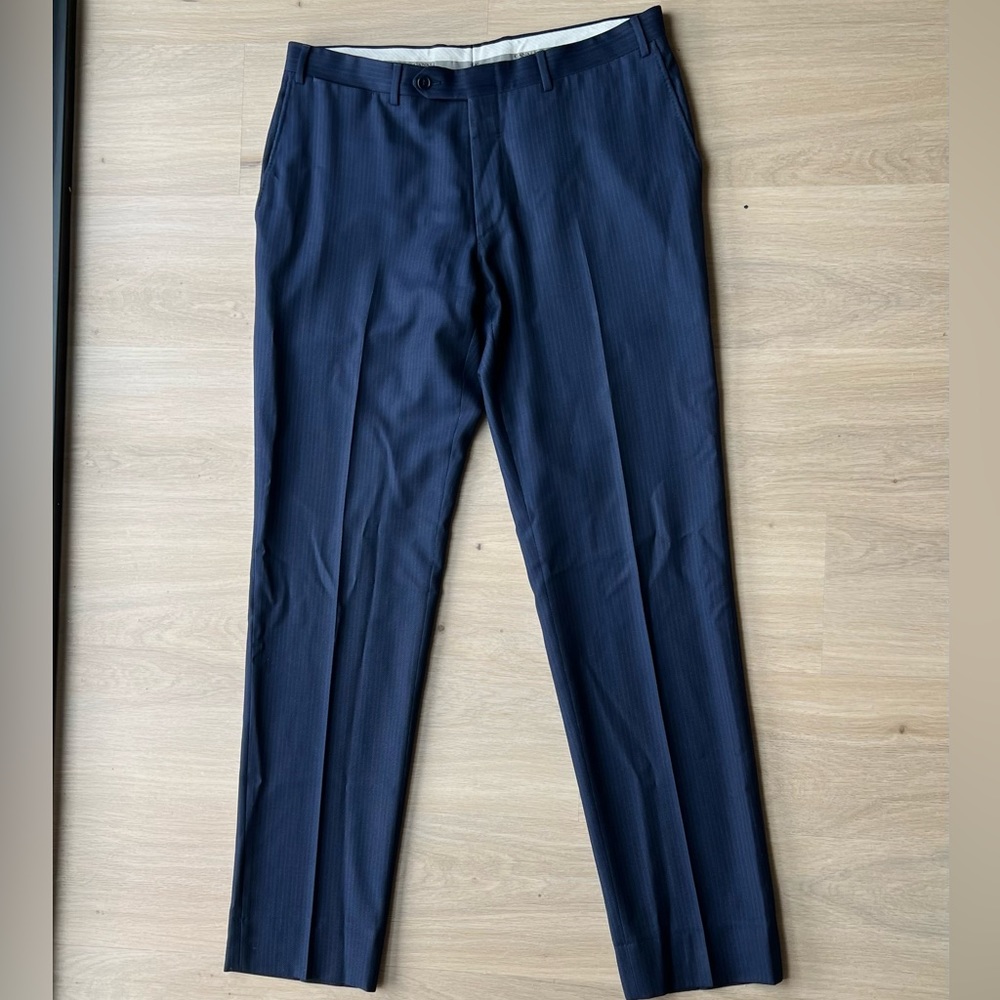 Canali - Men’s Impeccabile Flat Front Wool Trousers in Dark Blue size 36